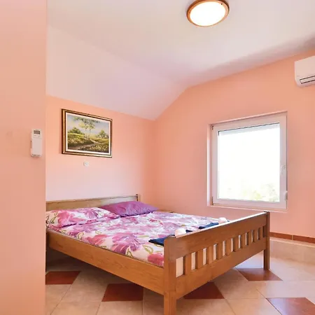 Beautiful In With Wifi Holiday home Bilisane